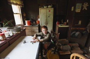 article-2134196-12BB6FAF000005DC-442_964x635